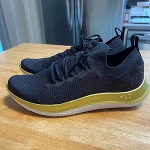 Under armour flow velociti